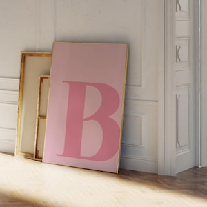 Impressão de arte de parede rosa, pôster da letra B, decoração de quarto elegante, arte de parede rosa blush, decoração de dormitório, decoração de quarto de menina adolescente, inicial, arte de parede feminina