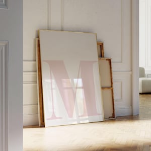 Póster de la letra M, inicial M, letras grandes para pared, arte con letras del alfabeto, letras para guardería, arte de pared rosa, decoración de habitación de adolescentes, mayúsculas