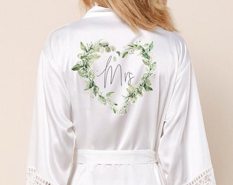 Mrs Robe Bride Robe Personalized Bride Robe Satin Bride Gift Ideas Mrs Gifts Bridal Shower Gift for Bride Getting Ready Robe