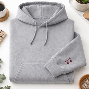 Sudadera con capucha bordada para papá, manga con inicial personalizada para niños, regalo para el Día del Padre