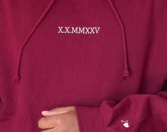 刺繍カップルシャツ：カスタムローマ数字アニバーサリーTシャツ