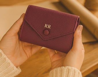 Portafoglio/borsa a busta in vera pelle con monogramma, nome o iniziali in rilievo