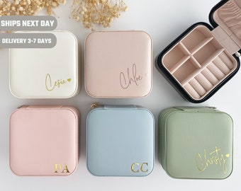 ODB Personalized Portable Travel Jewelry Box, Travel Essentials For Women, Mini Travel Jewelry Organizer, Customized Small Travel Jewelry Case With Initials, Gift For Girls, Teen, Woman (Dog Lover