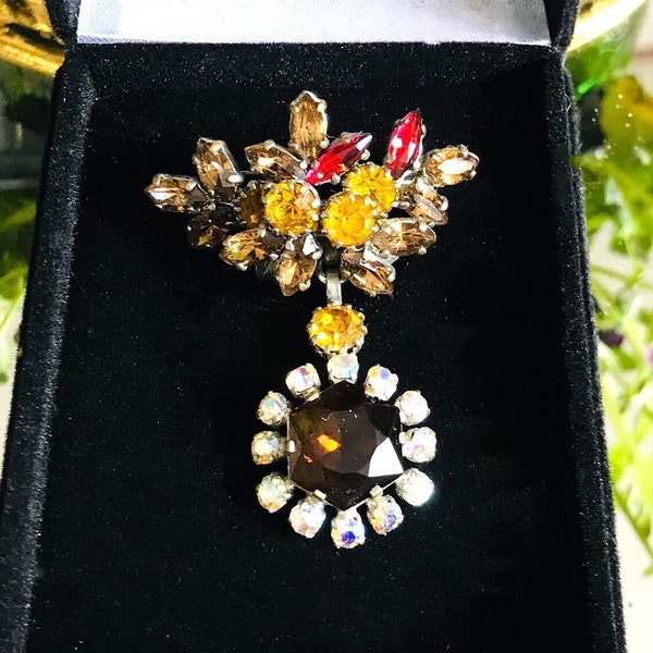 Vintage Broche chatelaine cabochon marguerite en strass de verre ambré, jaune et grenat en métal argent France 1950