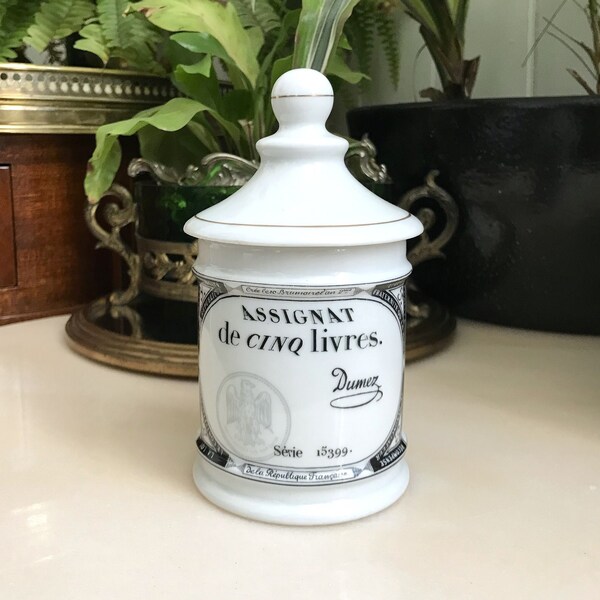 Vintage Pharmacy jar Limoges Goût de Ville porcelain "Assignat de 5 Livres" France