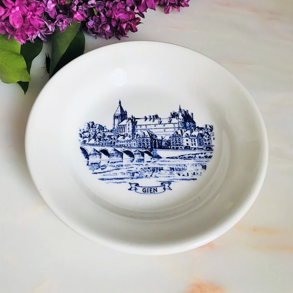 French Bistro Coupelle Publicitaire Landscape of Gien  Blue transferware, Gien France 1970