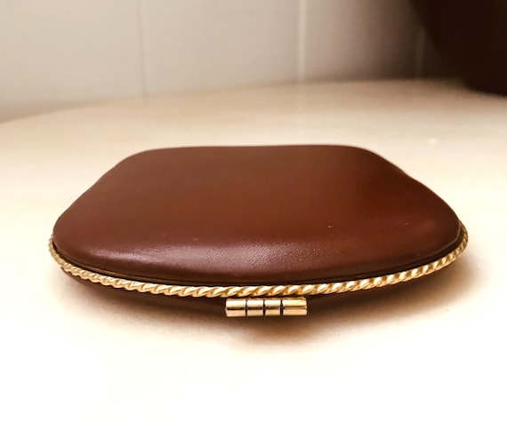 Vintage compact powder box in Brown Leather and b… - image 3