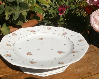 Antique french Shabby Vintage Compote made of porcelain Opaque SA Made in France