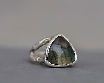 Molten Silver Trillion Shape Labradorite Statement Ring UK Size O-P