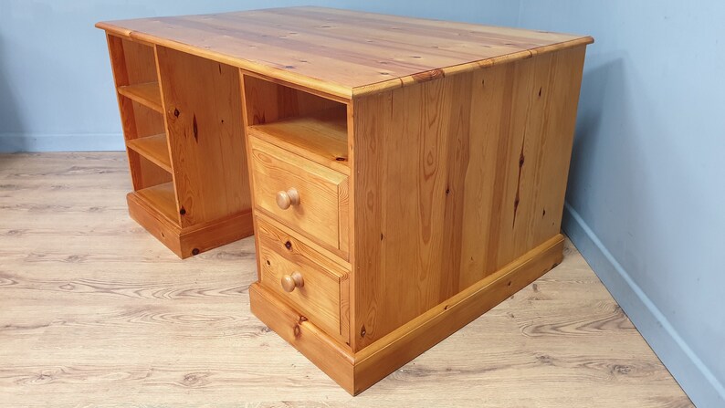 Large Solid Pine Desk Large Solid Pine Desk
