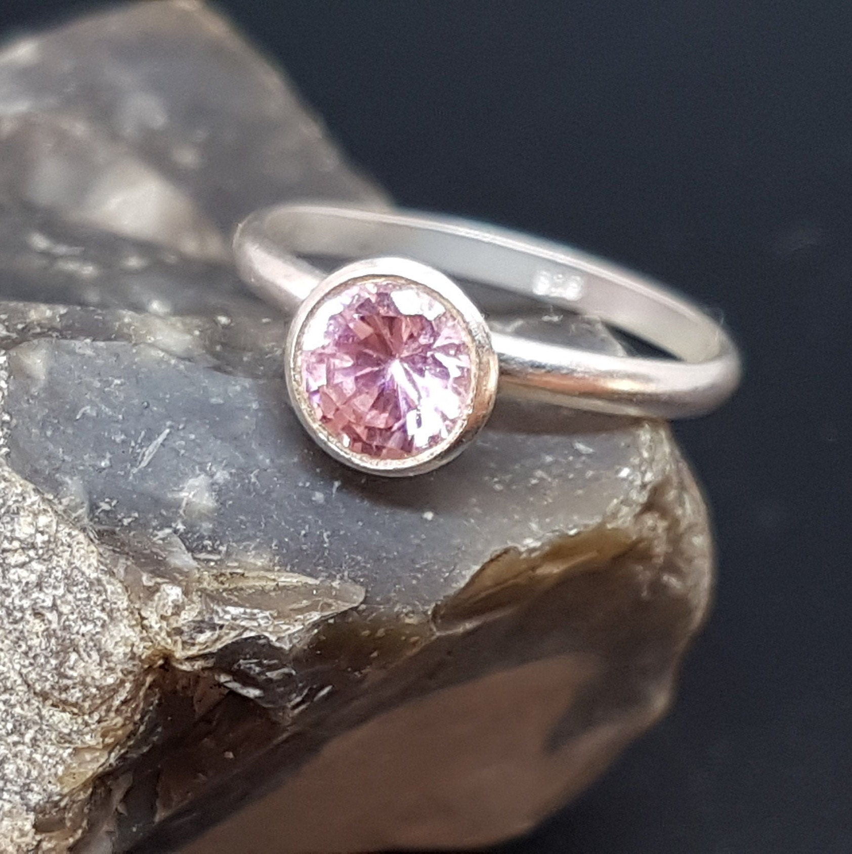 Vintage Sterling Silver Ring With Circular Pink Stone 1.68g | Etsy