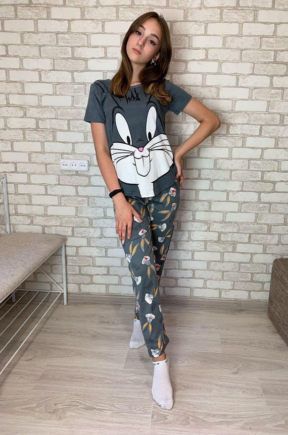 bugs bunny pajamas