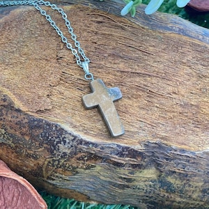 Tiger&#39;s Eye Crystal Cross Sterling Steel Necklace