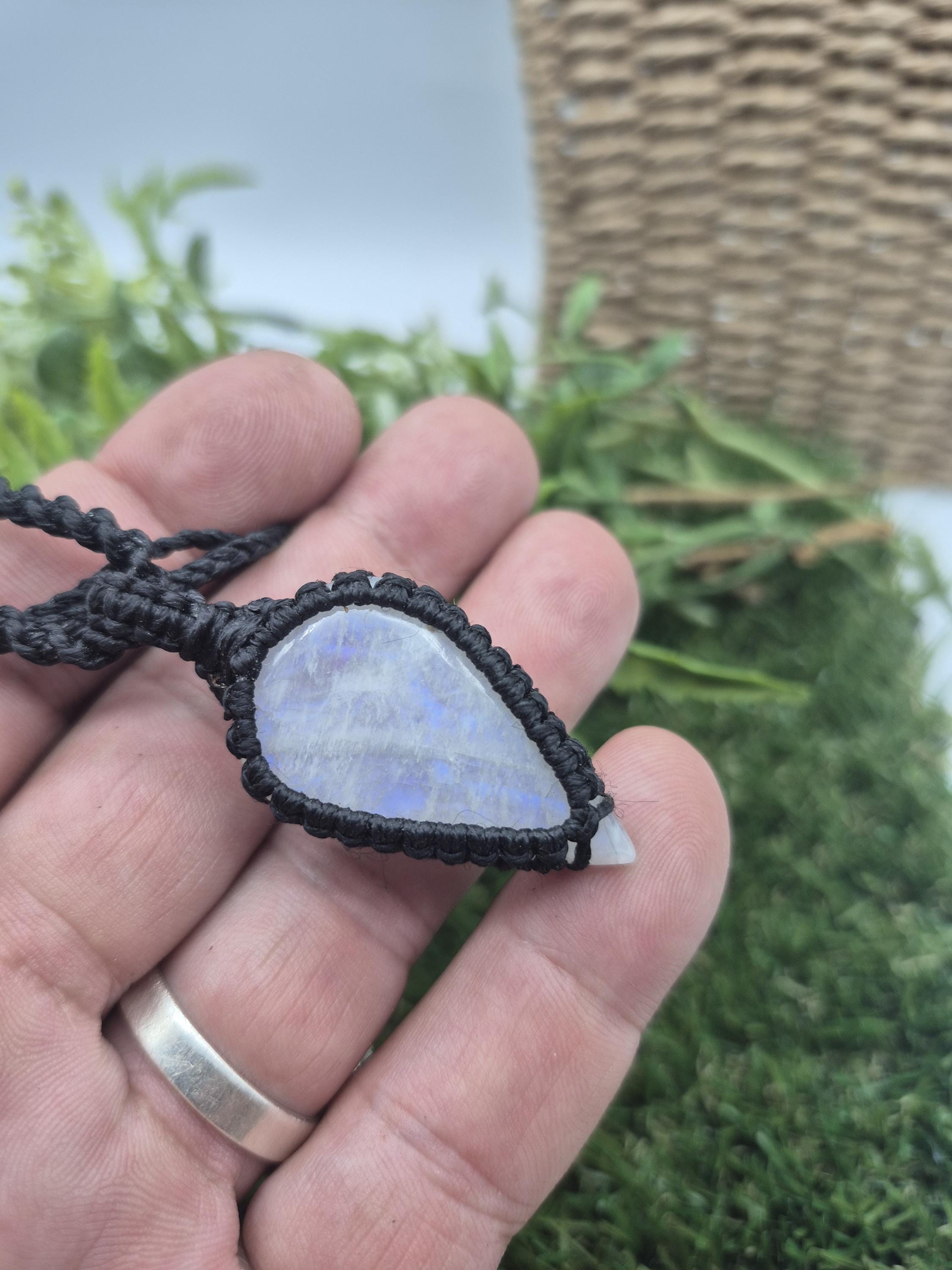 ムーンストーンマクラメペンダントネックレス - Etsy 日本