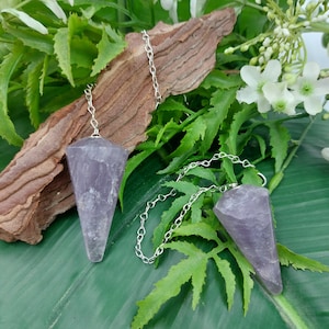 Amethyst Pendulum, Crystal Pendulum, Dowsing Pendulum, Divination Crystal