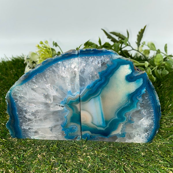 Blue Agate Half Geode Book Holder Rock Formation - Home Decor - Bookend