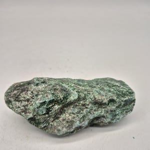 Raw Fuchsite Crystal Specimen – Natural Green Healing Stone