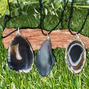 Crystal Agate Slice Black Mineral Stone Brazilian Crystal Healing Necklace Protection Gift Accessories