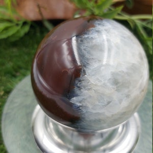 Crystal Brown Agate Sphere ~ perfect For Crystal Healing, Crystal Grid, Crystal Ball ~ Metaphysical Healing, Meditation