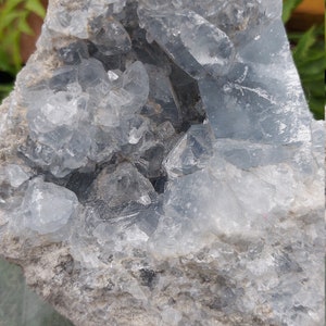Rough Geody Celestite Mineral Piece - Home Decor / Feng Shui / Protection / Gift Ideas