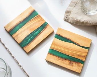 Handmade Rustic Olive Wood Drinks Coasters with Marbled Green Resin | Bar, Beer, Wine, Cocktail, Whiskey Coasters