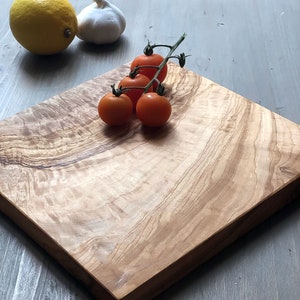 Italian Olive Wood Cheese Board Premium Olive Wood Bread Cutting Charcuterie Serving Carving Chopping Cheeseboard Sustainable 9.8 x 9.8 x 0.8 inches