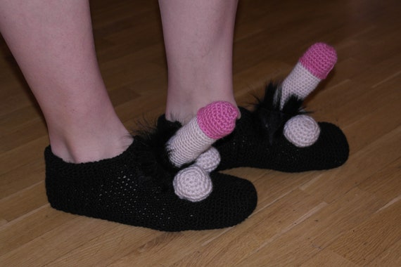 mens funny slippers