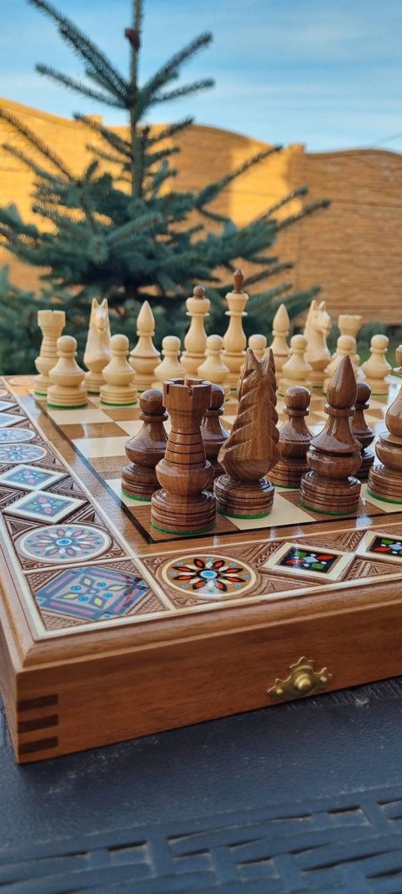 Hand carved chess table board set with storage, Luxury chessboards, Large chess set wood, Wooden chess board setbackgammon checkers chess zdjęcie 2