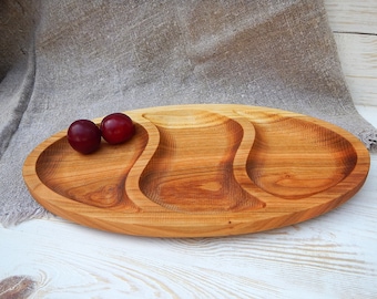 Large Wooden Serving Dish Hand Carved Wooden Bowl Segmented Wood Bowl Decorative wood Platter Wood Tureen Serving Tray Divided Wooden Plates
