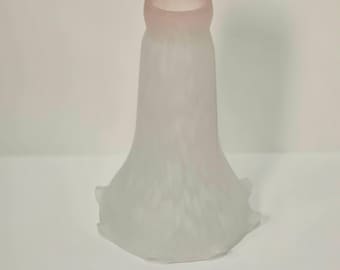 Vintage Tulip-Shaped Mottled White & Pink Glass Lampshade Ruffled Edge 6-Inch Tall