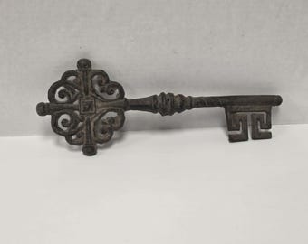 Large Cast Iron Gothic Castle Key – 12 Inch Medieval Style Decorative Key