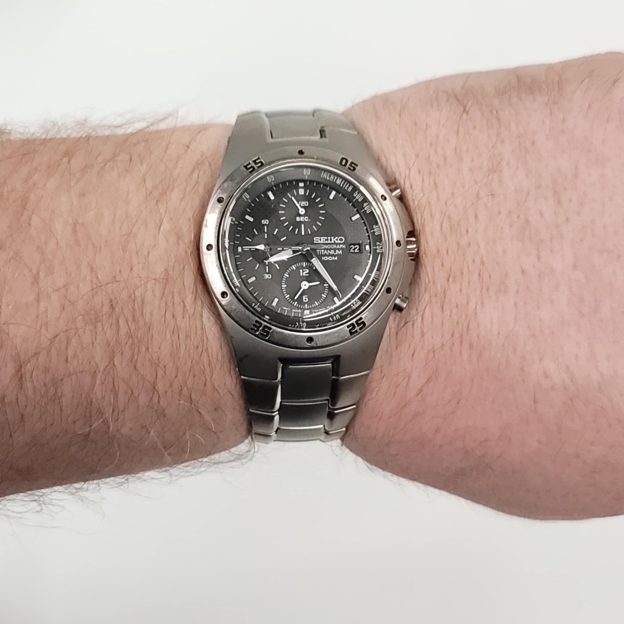 Seiko Men's Chronograph Titanium Watch – 100M Water Resistant - Etsy