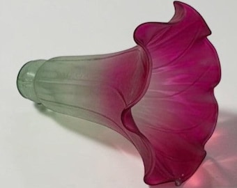 Vintage Cranberry & Green Tulip-Shaped Glass Lampshade Ruffled Edge 6-Inch Tall