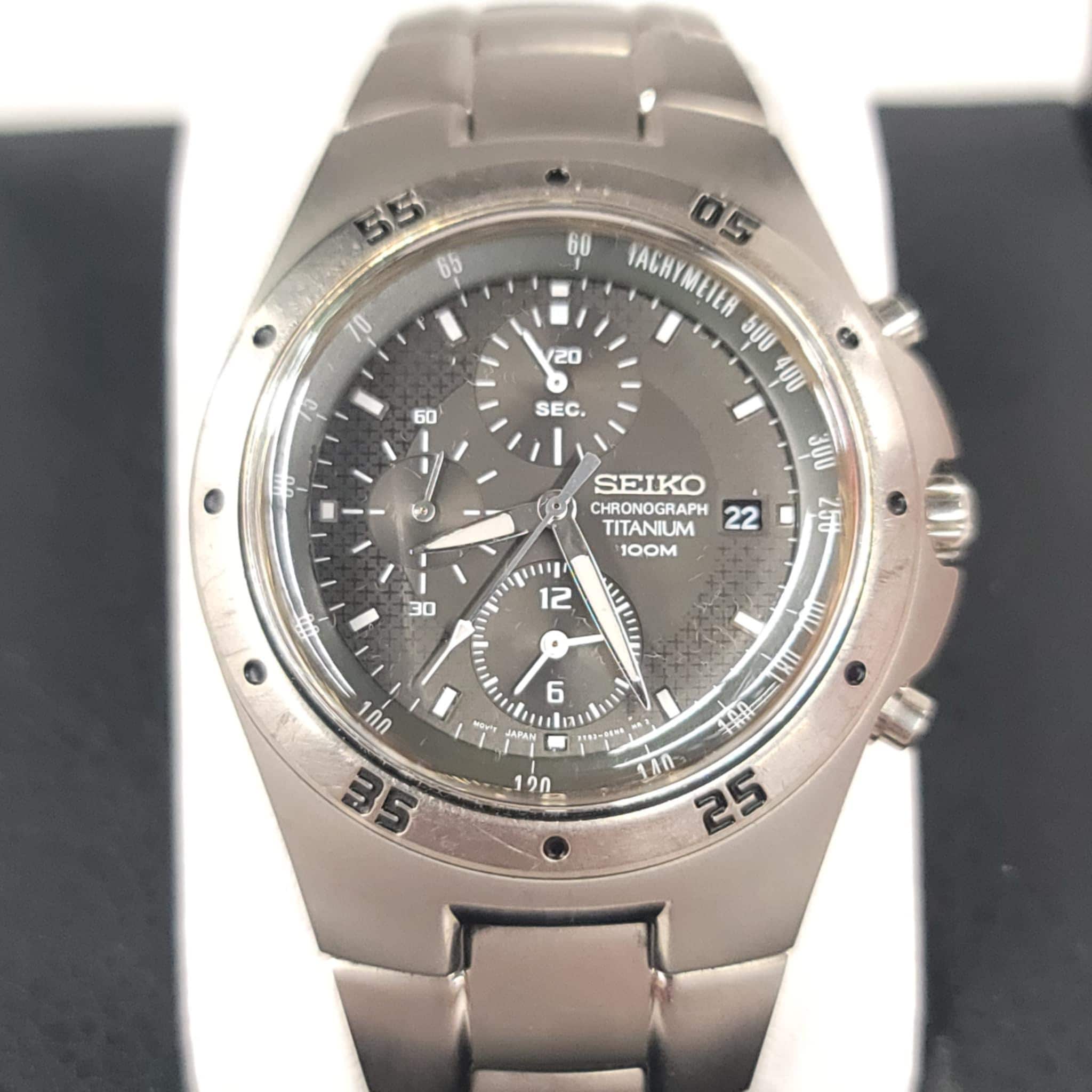 Seiko Men's Chronograph Titanium Watch – 100M Water Resistant - Etsy