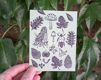 Cartolina timbrata ispirata alla foresta