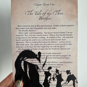 Opowieść o trzech braciach Wydruk: Harry Potter, Insygnia Śmierci, Karta A5