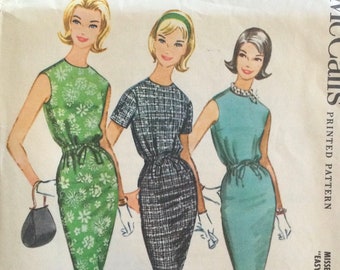 1960 McCall's Pattern 5699, Fitted Sheath Dress