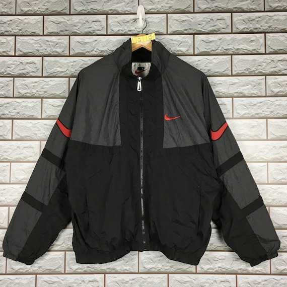 nike jacket foot locker