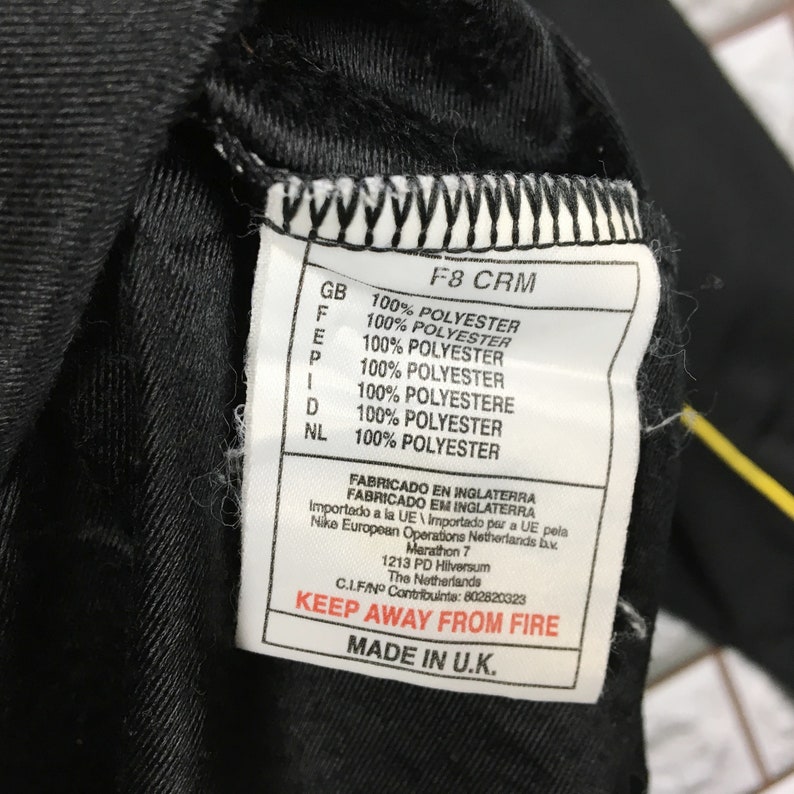 nike football shirt sizing