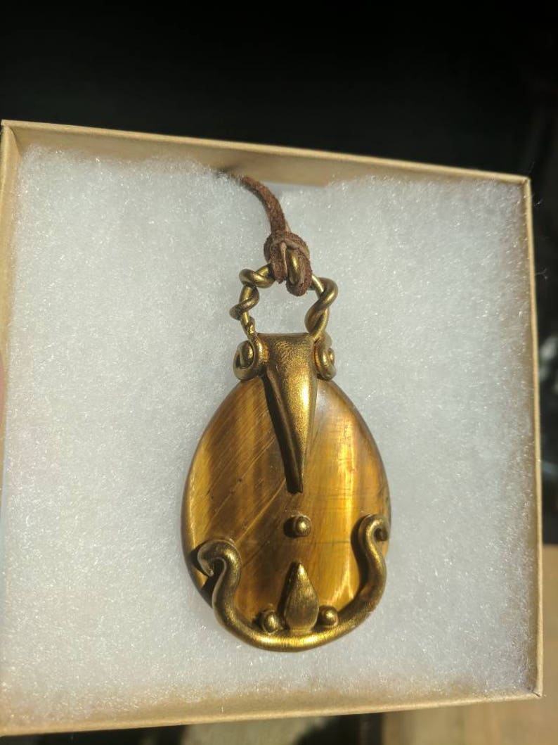 Custom pendant energetic jewelry crystal pendant spiritual