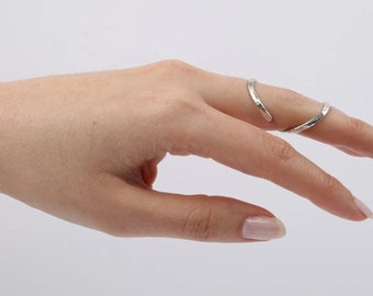 Swan Neck ring splint sterling silver hammered adjustable