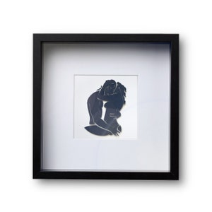 Desiderio - Silhouette degli innamorati, un'originale Fine Paper Art - Regalo personalizzato unico nel suo genere, in una profonda cornice quadrata, Design d'interni minimalista immagine 2