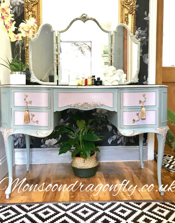 Vintage French Louis Style Dressing Table Set, Hand Painted, Triple Mirror - Etsy Vintage French Louis Style Dressing Table Set, Hand Painted, Triple Mirror - Etsy