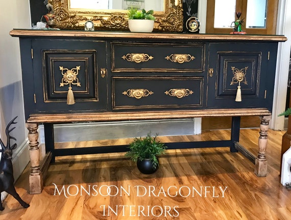 Now Sold stunning Sideboard Drinks Cabinet TV Unit Farmhouse Barn  Conversion Furniture Solid Oak Painted Athenian Black Chalk Paint 