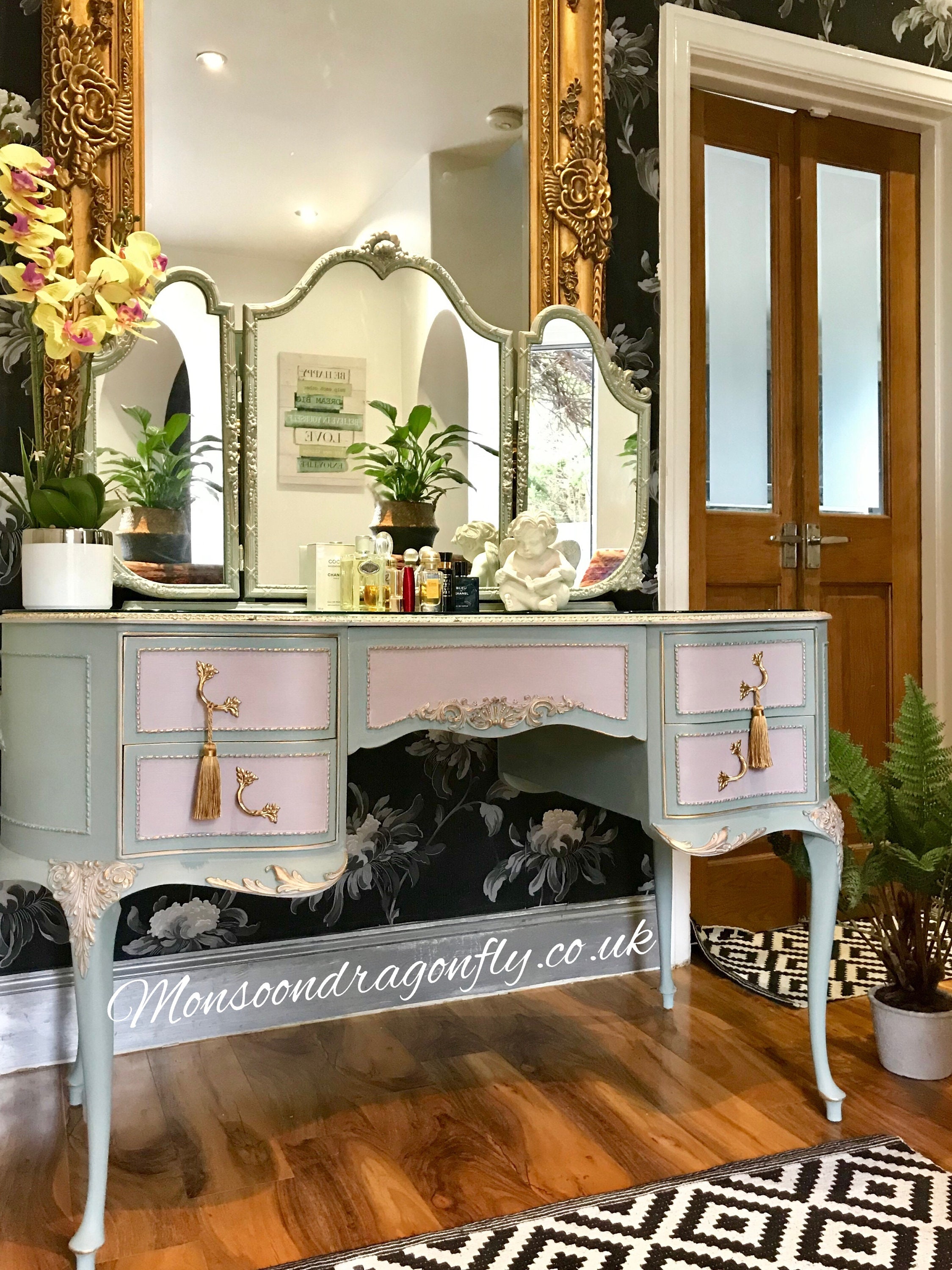 Olympus 2024 dressing table