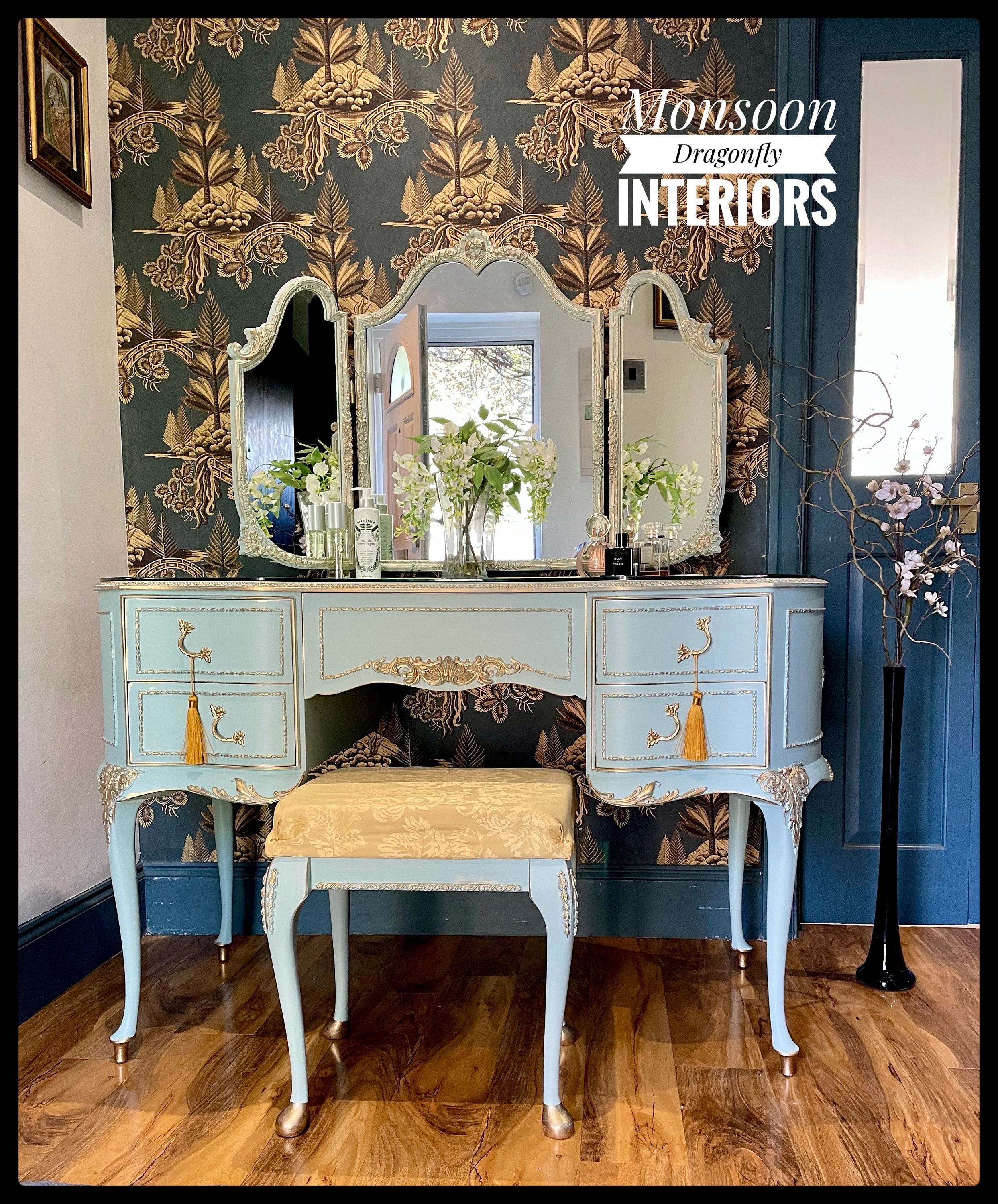 Vintage French Louis Style Olympus Antoinette Dressing Table