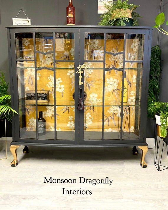 Mode on sale drinks cabinet