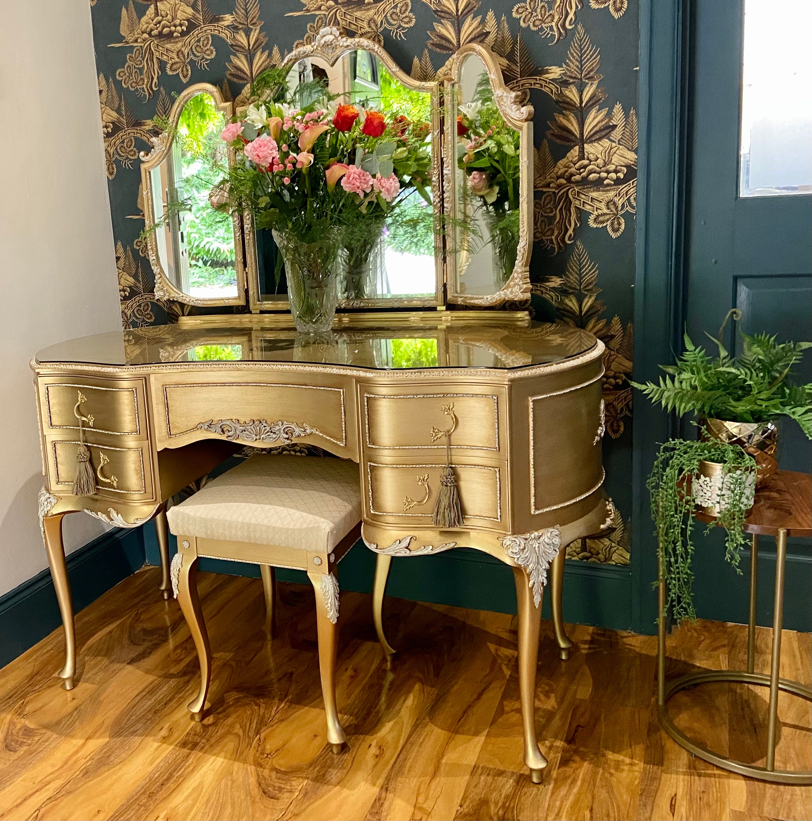 Vintage Gold Louis Style Olympus Antoinette Dressing Table Set New