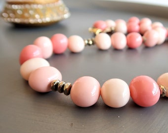 Peach chunky necklace, Unique chunky necklace, Statement beaded necklace, Big beaded necklace