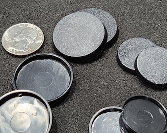 Plastic baseplates for minifigures